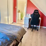 A Beautiful 3-bedroom With Stunning Views And Free Parking * Bergen